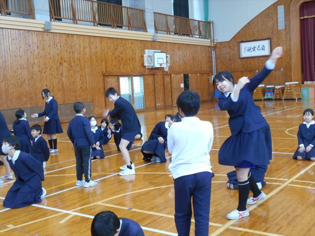 活動の様子２