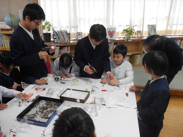 活動の様子３