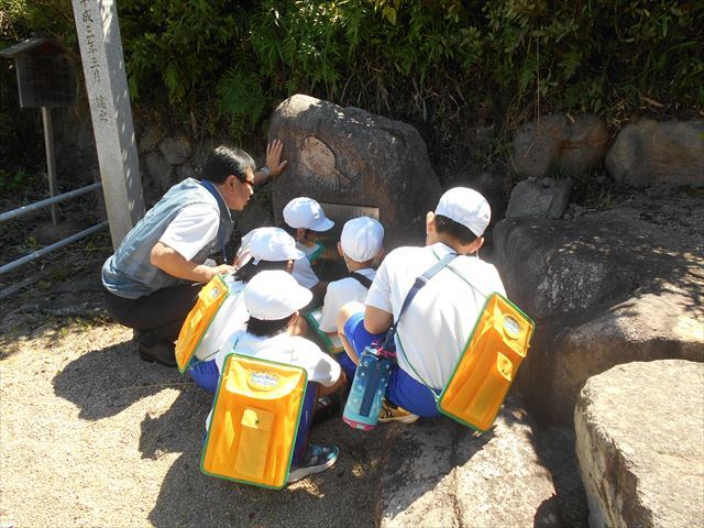 町探検の様子３