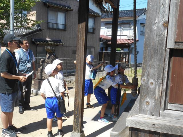 町探検の様子４