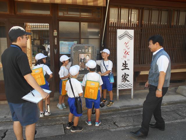 町探検の様子６