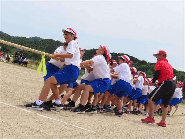 綱引き