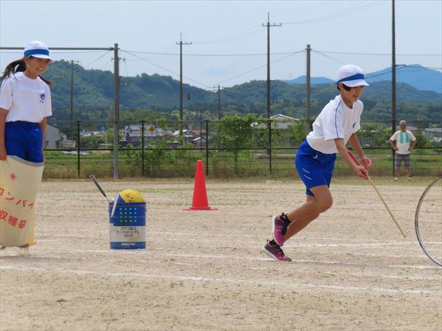 とんでまわしてはさんでゴー２
