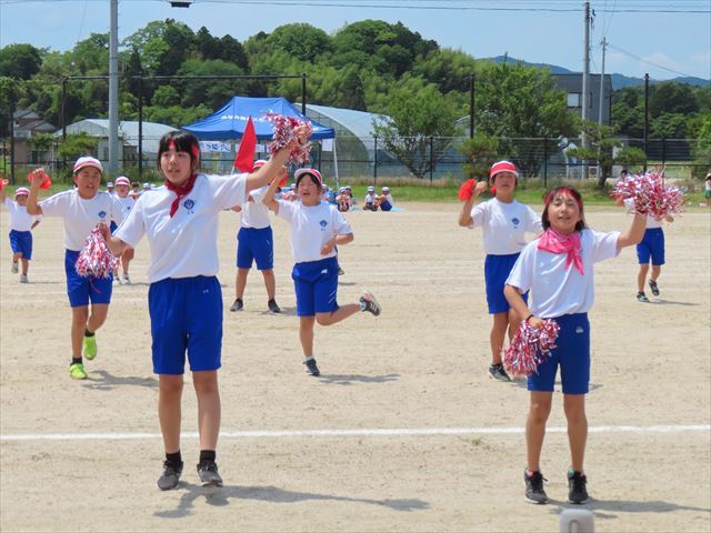 応援合戦赤組