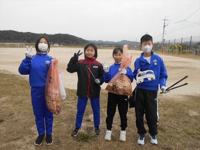 活動を終えて帰ってきた様子