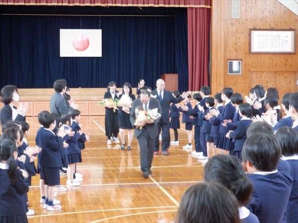 離任式の様子２