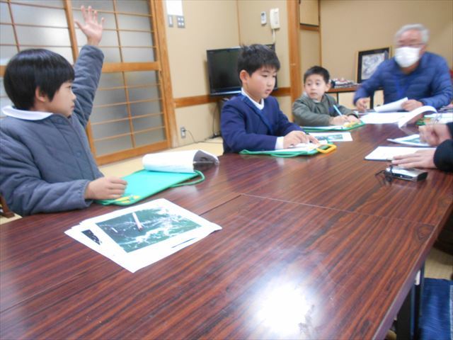 探検の様子１