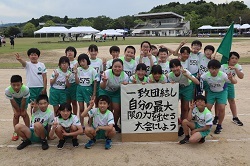 チーム母里小の集合写真