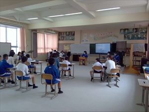 代表委員会の様子です。