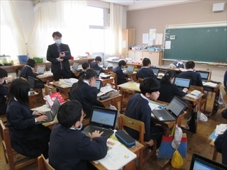 5年の国語の授業の様子