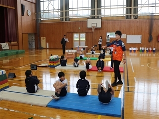 準備運動をしています。