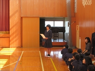 進行係の6年生です。