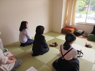 茶道クラブの様子です。