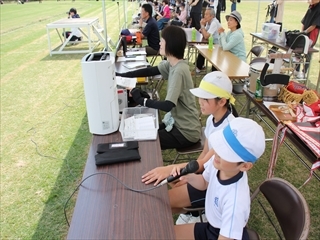 放送係です。