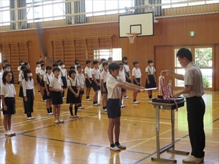 表彰をしています。