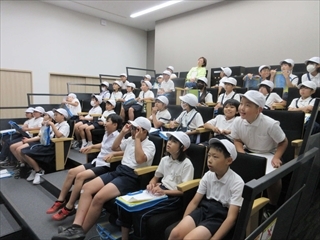 環境について学んでいます。