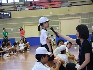 感想を発表しています。