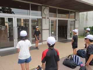 学校についてからのあいさつです。