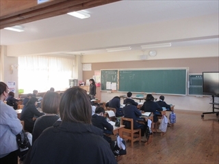 6年緒道徳の授業です。