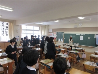 6年の外国語の授業
