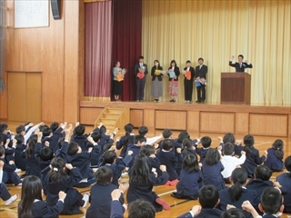 離退任者のあいさつです。