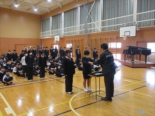 表彰をしています。