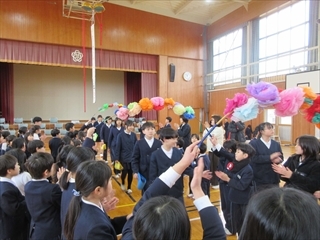 6年生の退場です