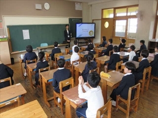 4年生教室の様子です。