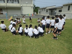 学級ごとに、振り返りをしています