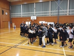 盛り上がっています。