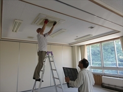 フィルターを外しています
