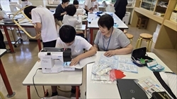 教わりながらがんばっています
