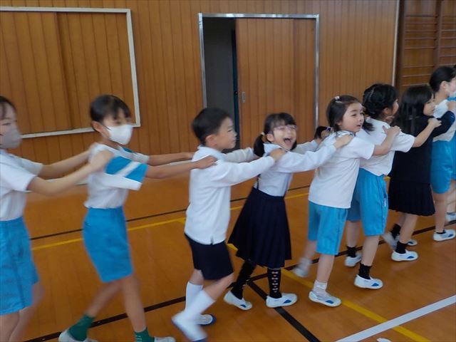 貨物列車のじゃんけんゲーム