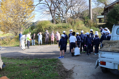 地域ボランティアのみなさん、お世話になります