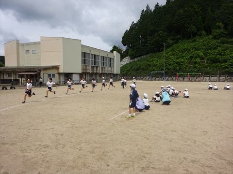 高学年じょし