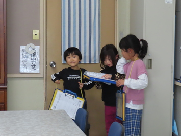 校長室、失礼しまーす
