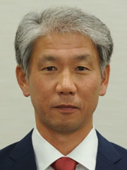 岩崎勉