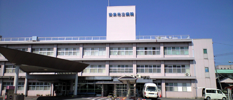 安来市立病院の外観写真