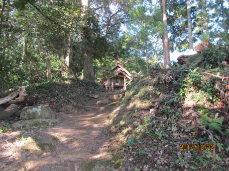 先前神社のようすその3